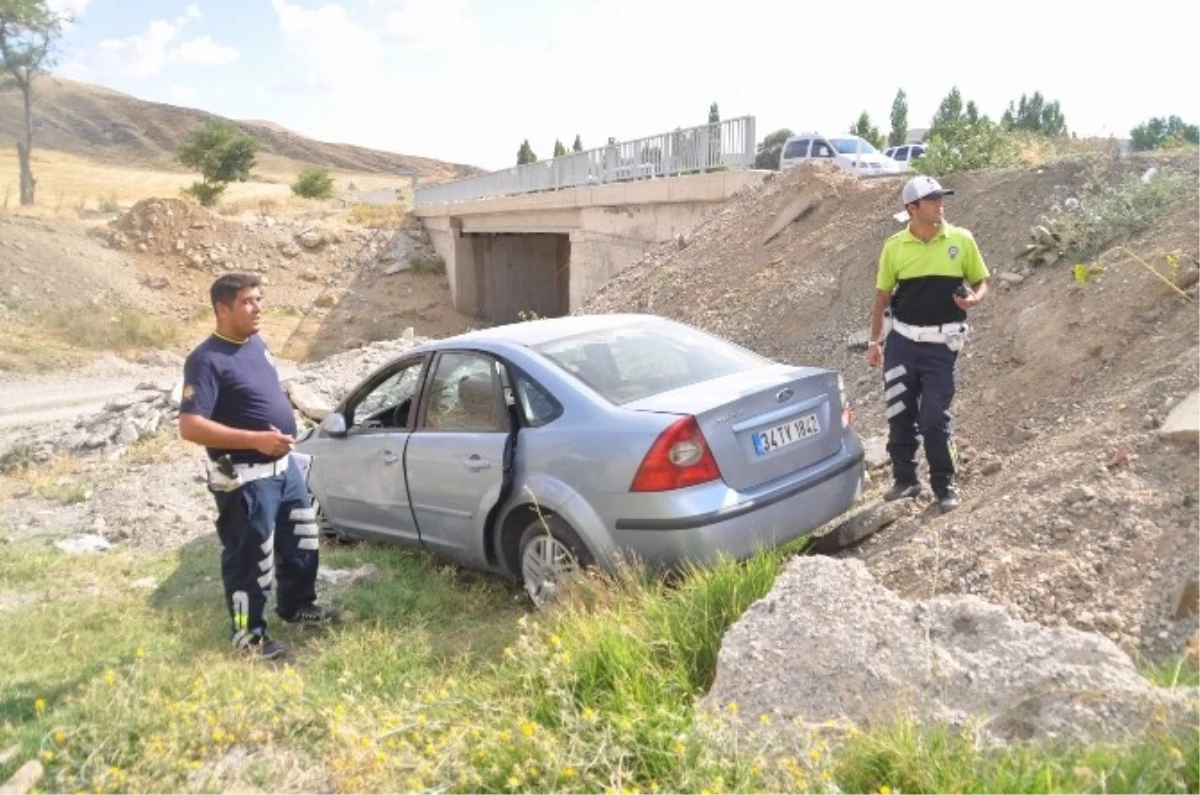 Yozgat\'ta Trafik Kazası: 5 Yaralı