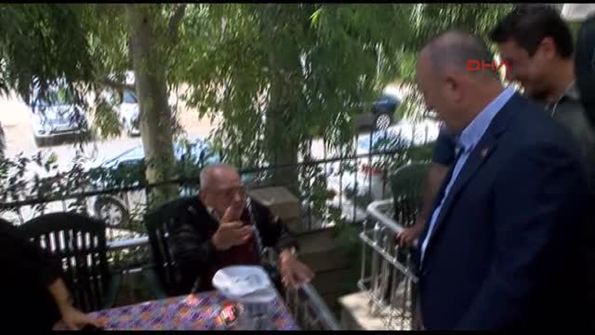AB Bakanı ve Başmüzakereci Mevlüt Çavuşoğlu, AK Parti\'nin Kurucu Üyesi ve Eski Genel Başkan...