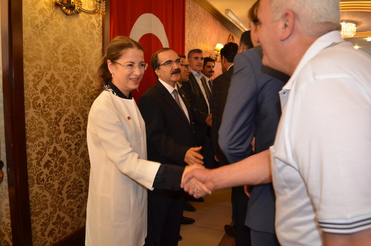 Aile ve Sosyal Politikalar Bakanı İslam, Sakarya\'da