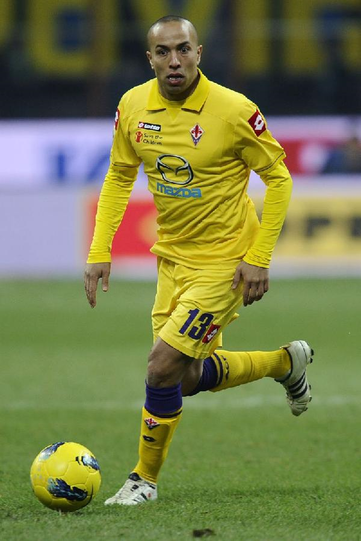Akhisar Belediyespor\'da Favori Kharja