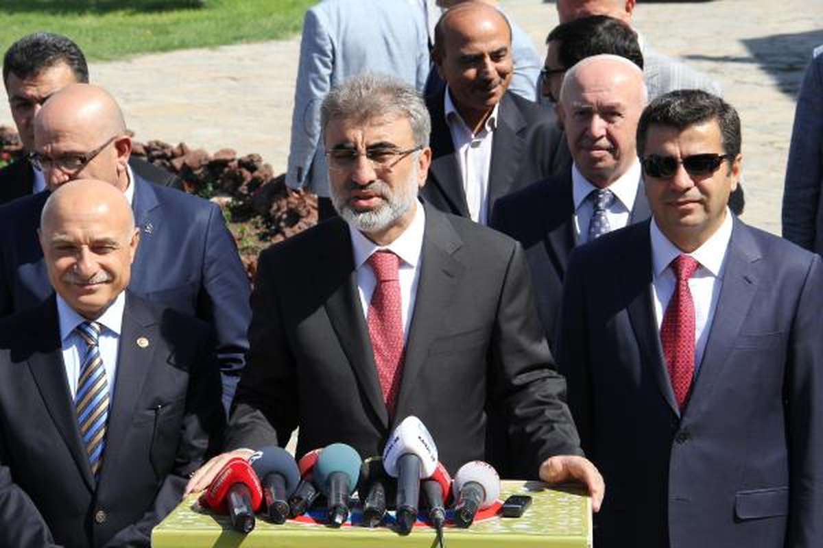 Bakan Bayram Namazını Kayseri\'de Kıldı (2)