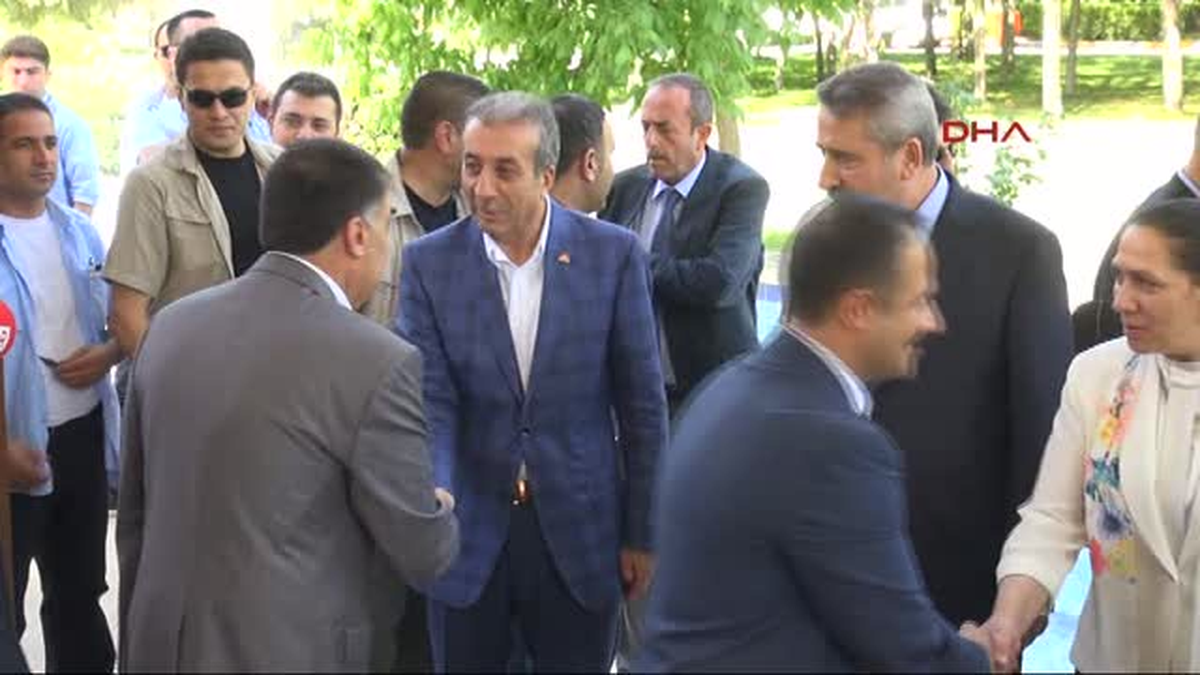 Bakan Eker, Vatandaşlarla Bayramlaştı