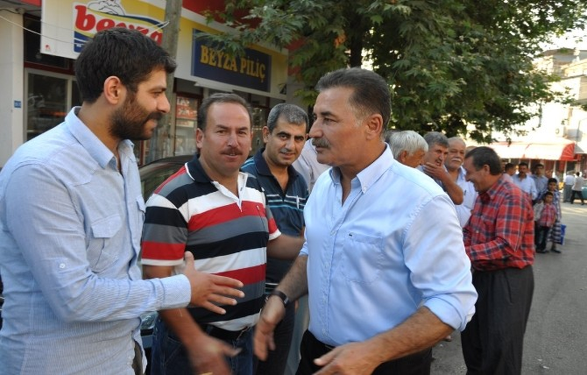 Başkan Tuna, Vatandaşlarla Bayramlaştı