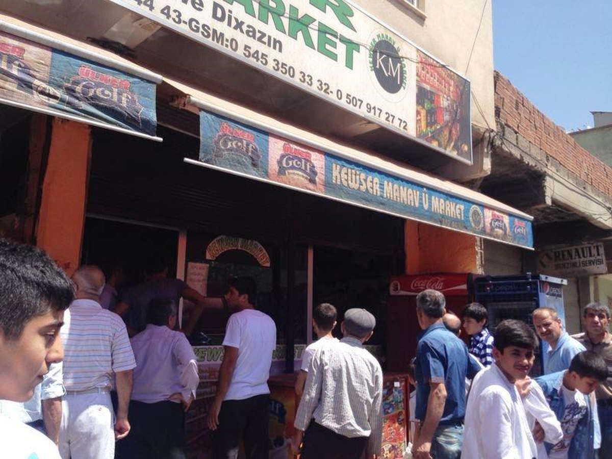 Batman\'da Markette Çıkan Yangın Hasara Yolaçtı