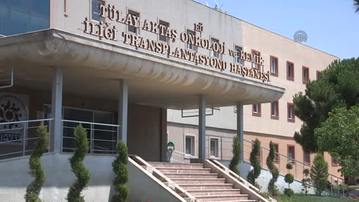 Berk bebek, bayramlıklarıyla umuda -