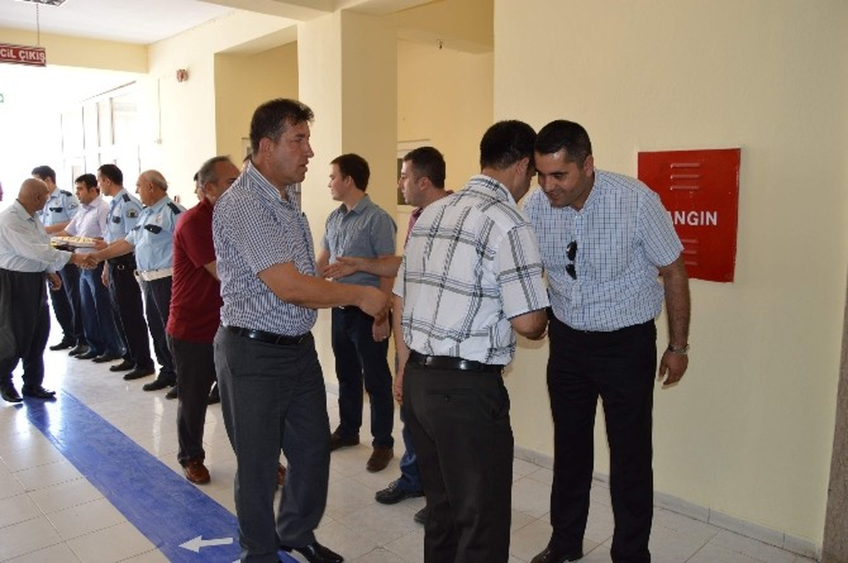 Besni Protokolü Bayramda Buluştu