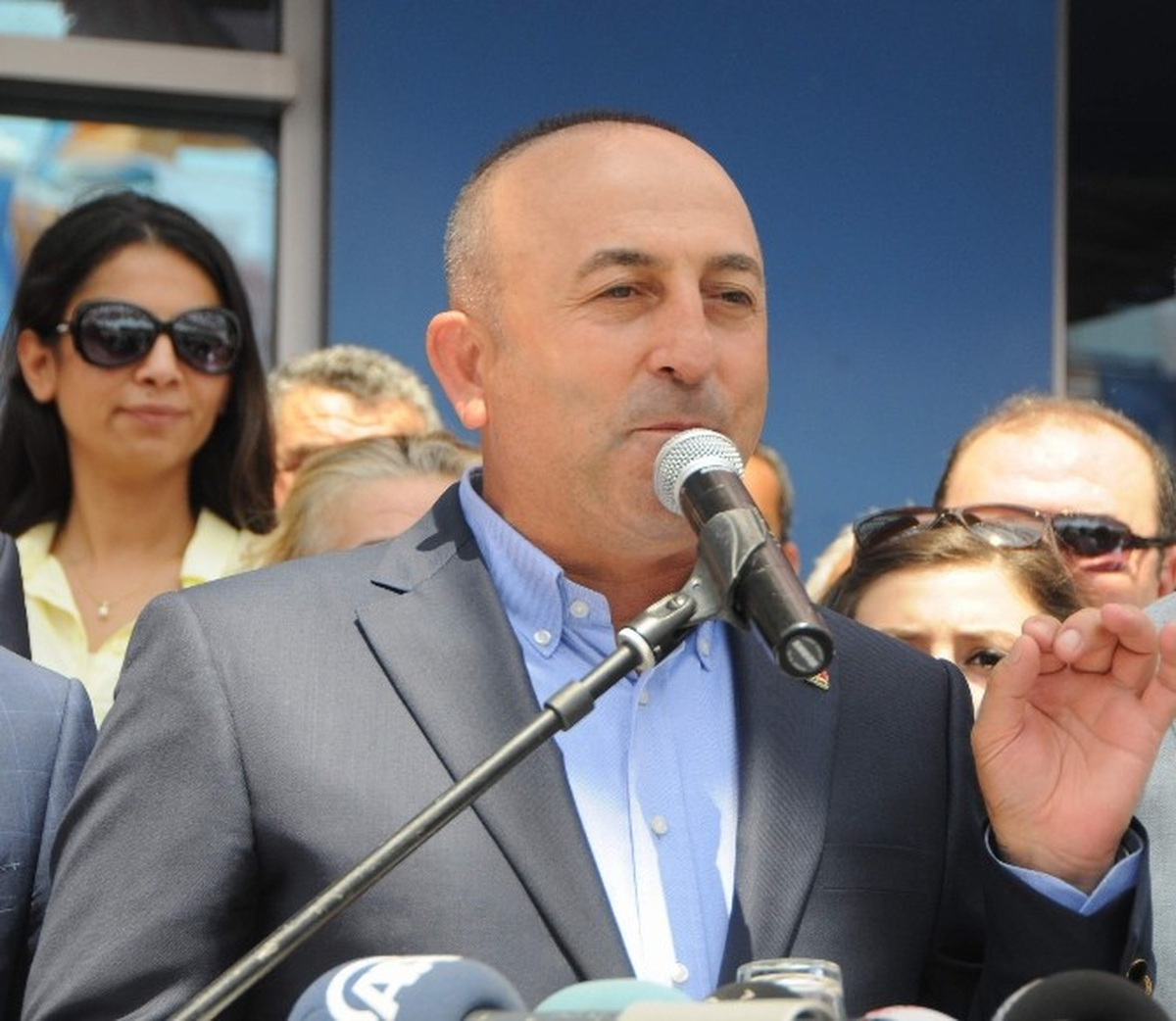 Çavuşoğlu: "Ak Partililer Sandığa Koşarak Gider"