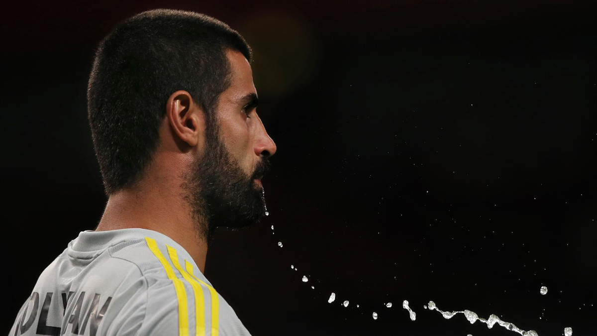 Fenerbahçe\'nin Kadro İstikrarı Dikkat Çekiyor