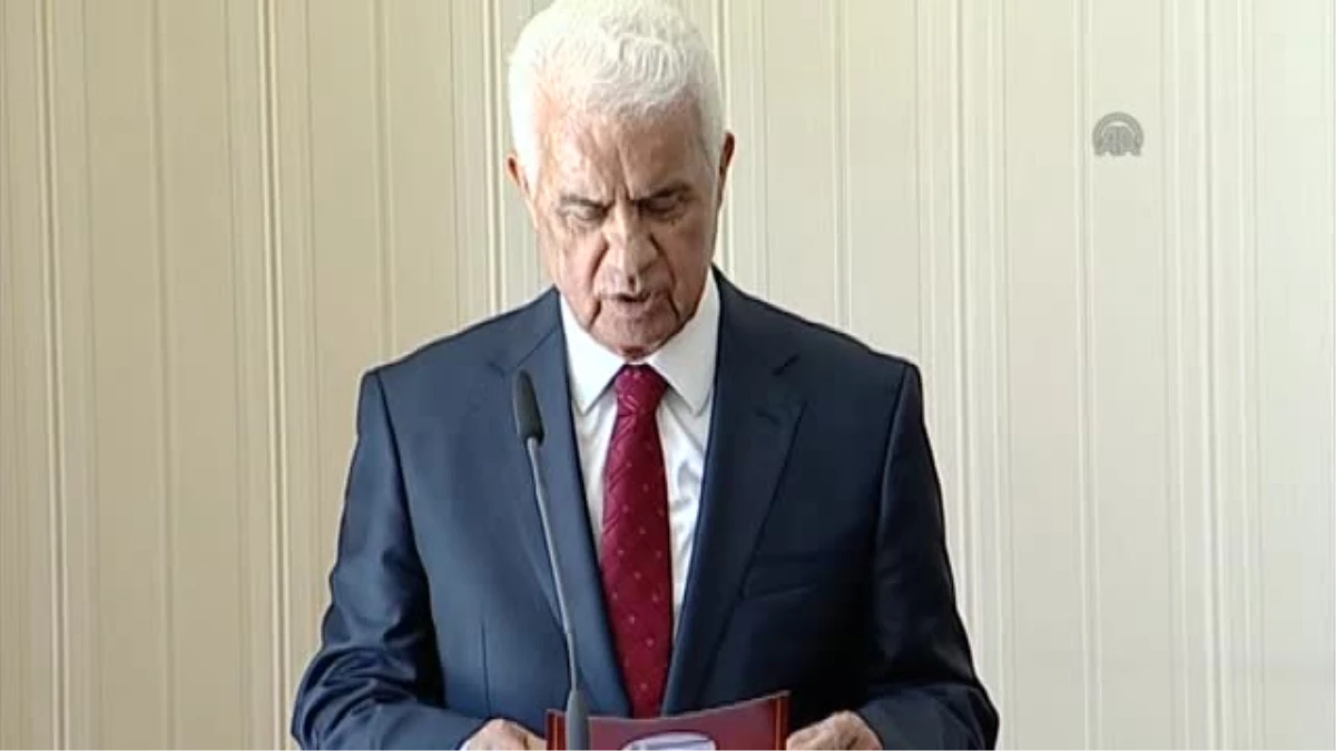 KKTC Cumhurbaşkanı Eroğlu Bayram Tebriklerini Kabul Etti