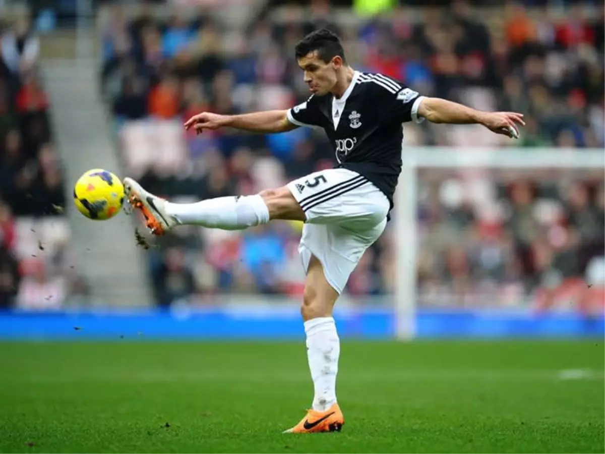 Lovren Liverpool\'u Doğruladı!