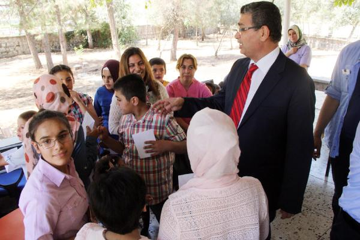 Protokol Kimsesiz Çocuklara Harçlık Dağıttı