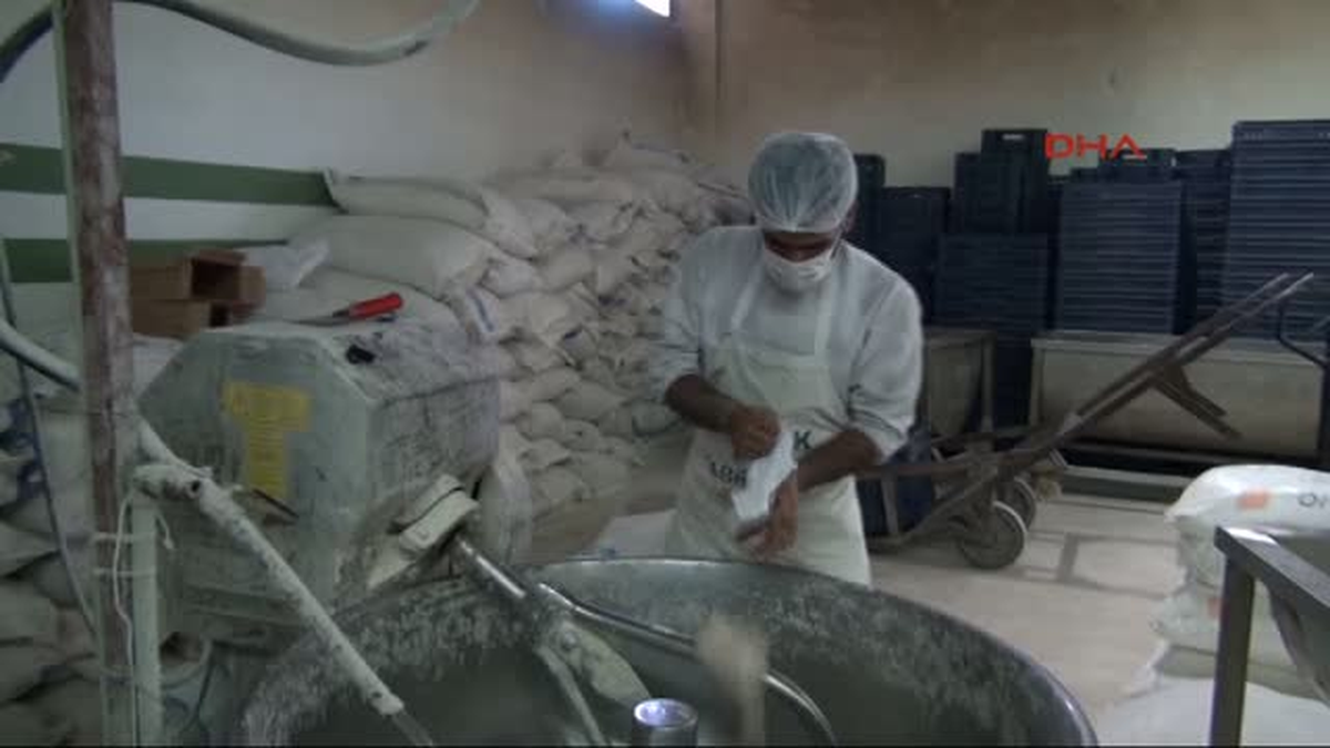 Ramazanda Suriye\'ye 5 Milyon Ekmek Gönderdiler