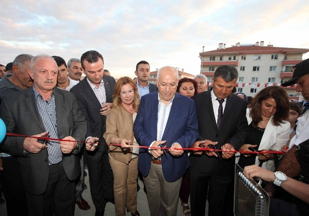 Yenimahalle\'de Hizmet Seferberliği
