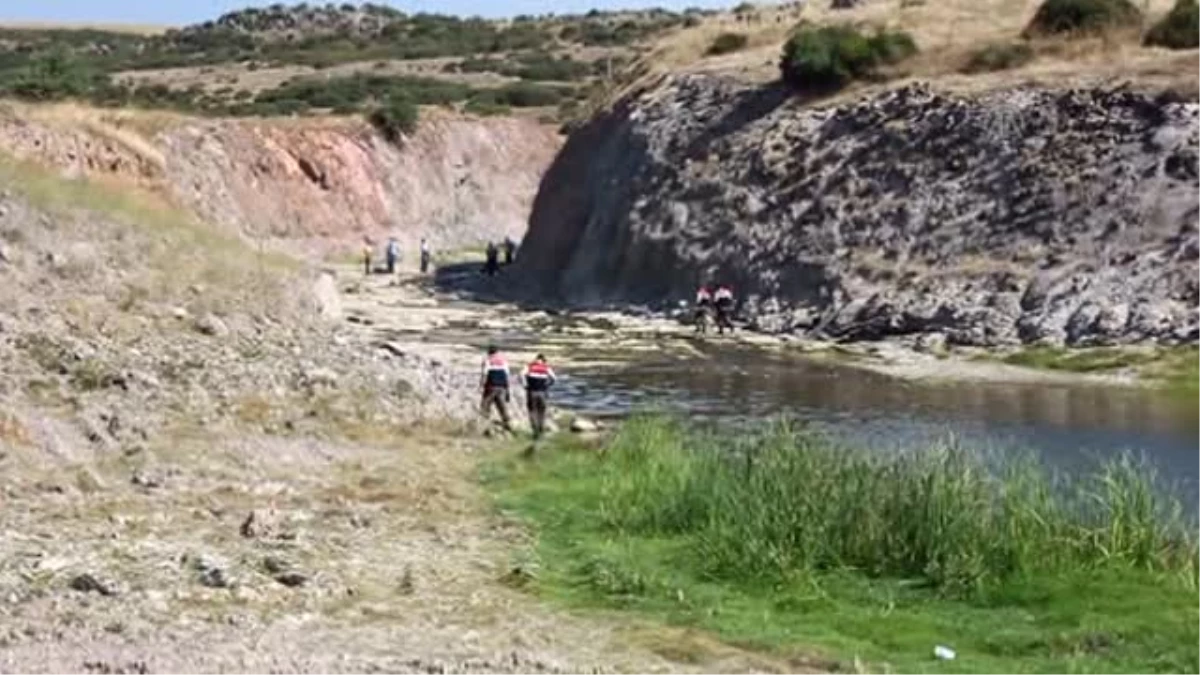 Akçin Çayı\'nda bulunan erkek cesedinin kimlik tespiti yapıldı -