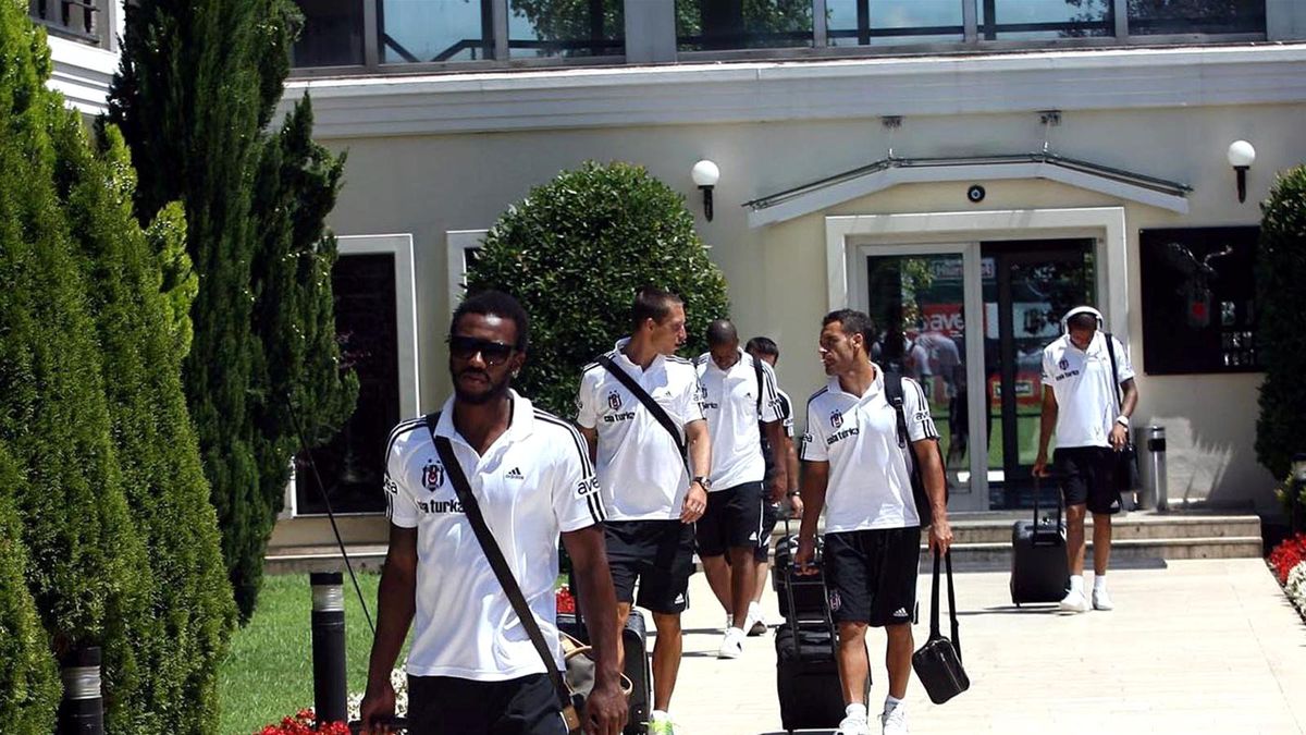 Beşiktaş Hollanda\'ya Gitti