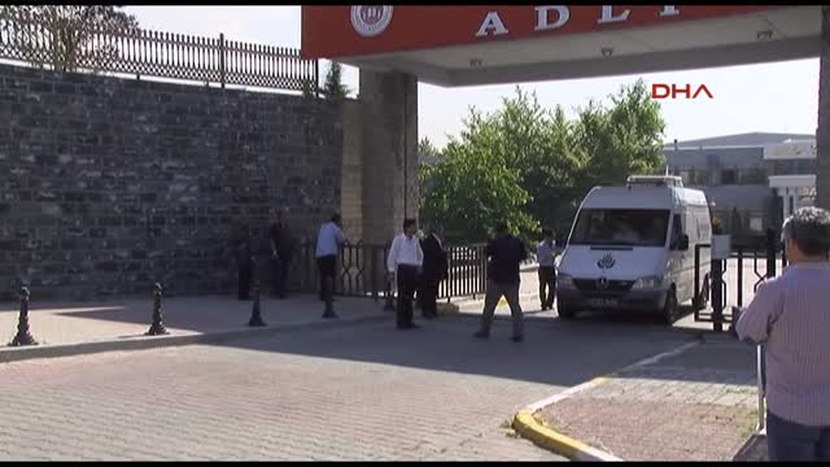 Otobüs Faciasında Ölenlerin Cenazeleri Adli Tıp\'tan Alındı