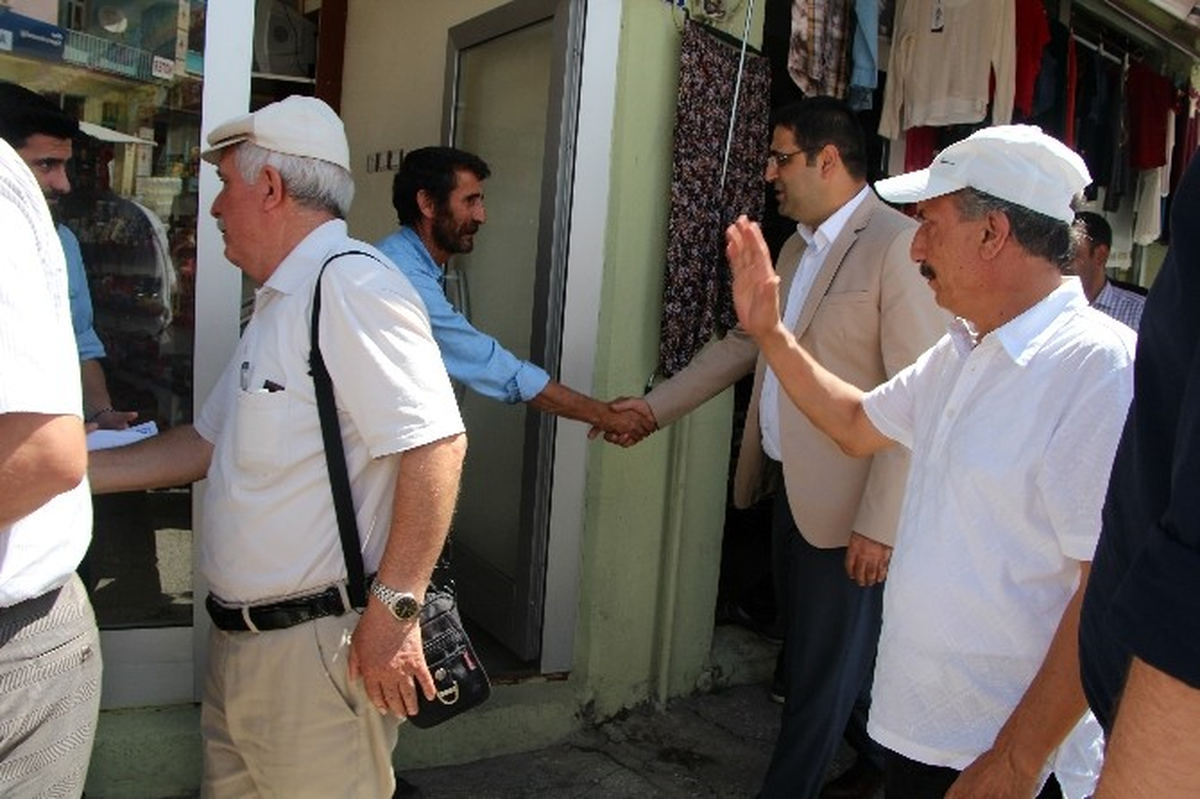 Baluken Vatandaşlarla Bayramlaştı