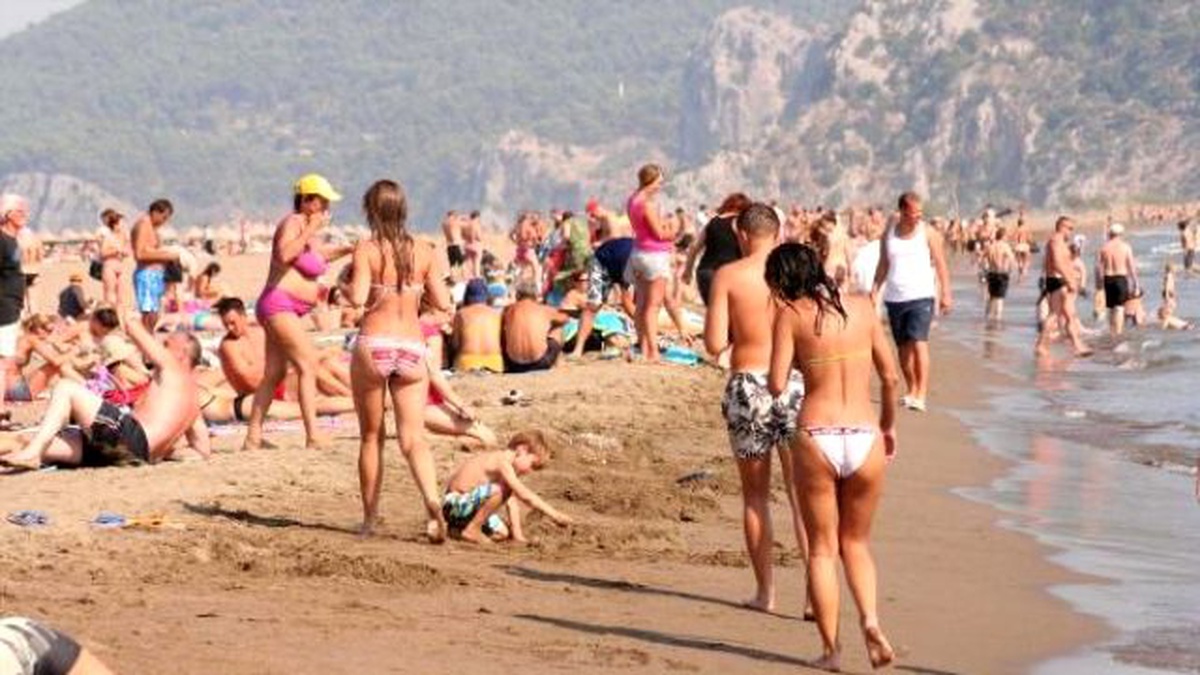 Bayramda İztuzu ve Yuvarlakçay Tatilcilerle Doldu