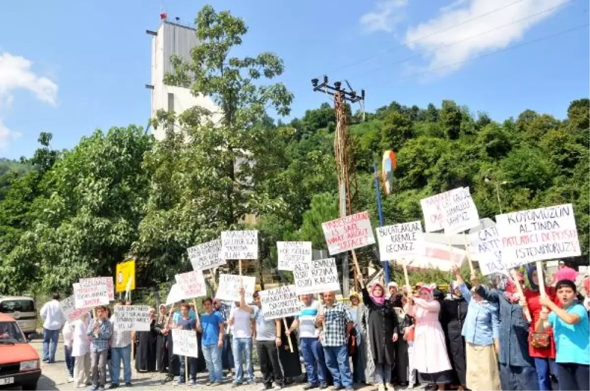 Çayeli Bakır\' A \'Dinamit Patlatma\' Protestosu