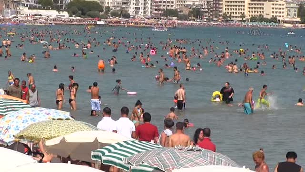Didim\'de bayram yoğunluğu -