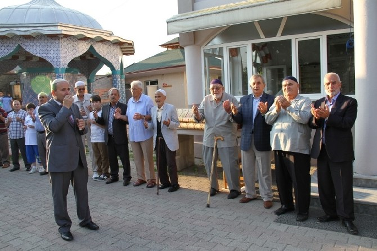 En Güzel Bayram Geleneği Budaklar\'da Yaşandı