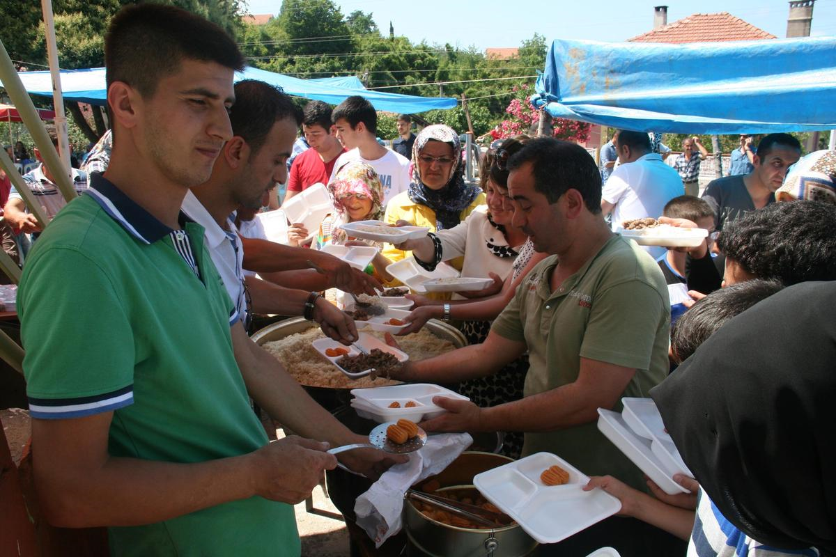 İnebolu\'da Pilav Şöleni Düzenlendi