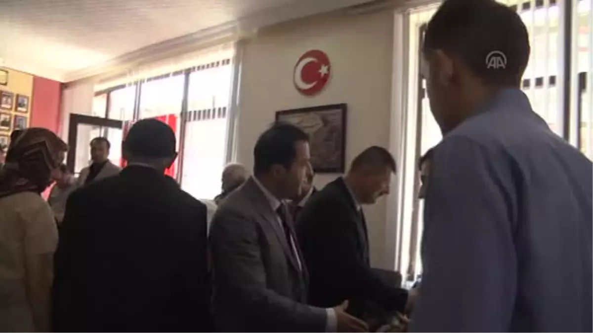 Şehit ve Gazi Yakınları Buruk Sevinç Yaşıyor