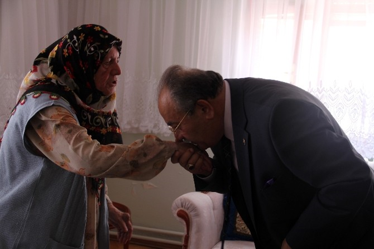 Uslu, Baba Ocağında