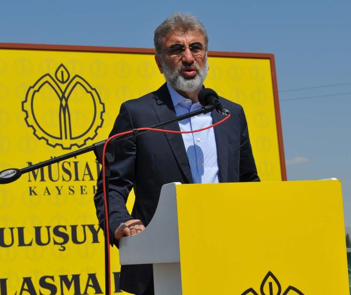 Bakanı Yıldız: IŞİD\'den Petrol Almıyoruz