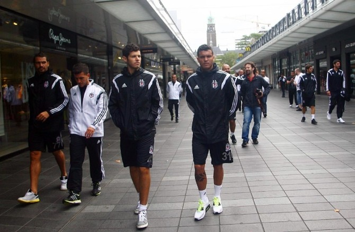 Beşiktaş, Rotterdam Sokaklarını Gezdi