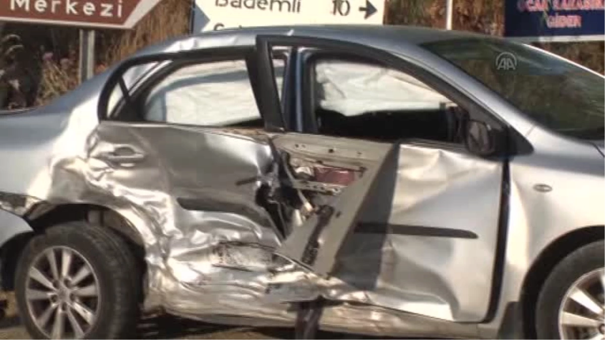 Isparta\'da trafik kazası: 1 ölü, 10 yaralı