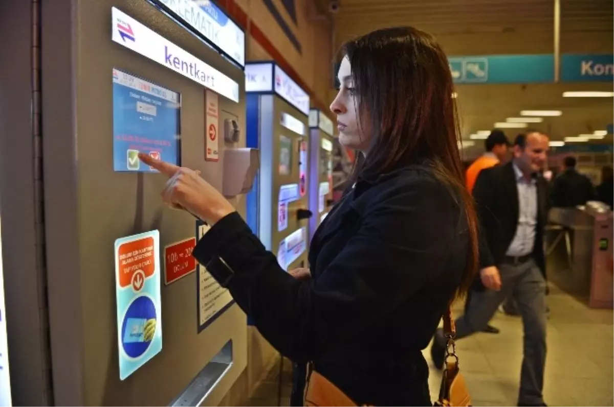 İzmirli Metrodan Memnun