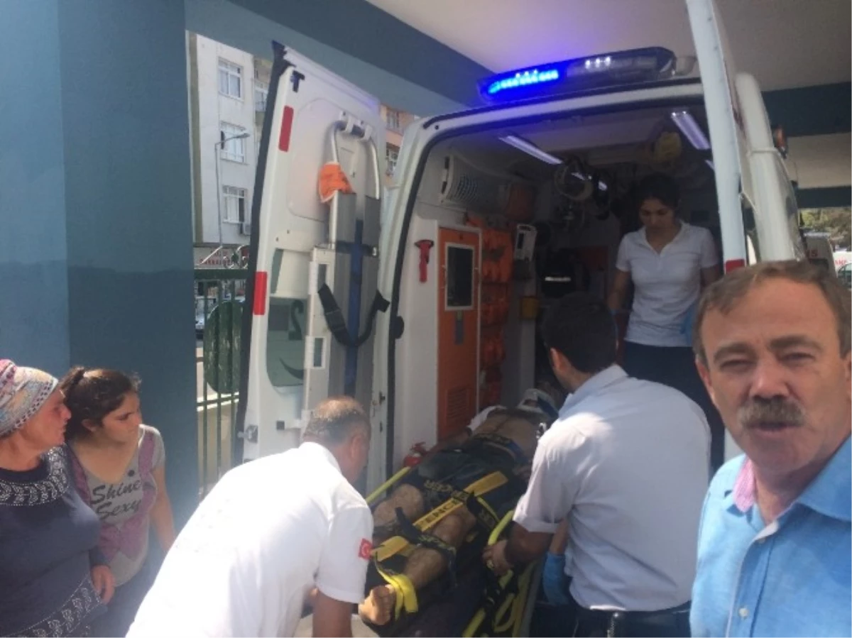 Mersin\'de Trafik Kazası: 1 Ölü, 24 Yaralı