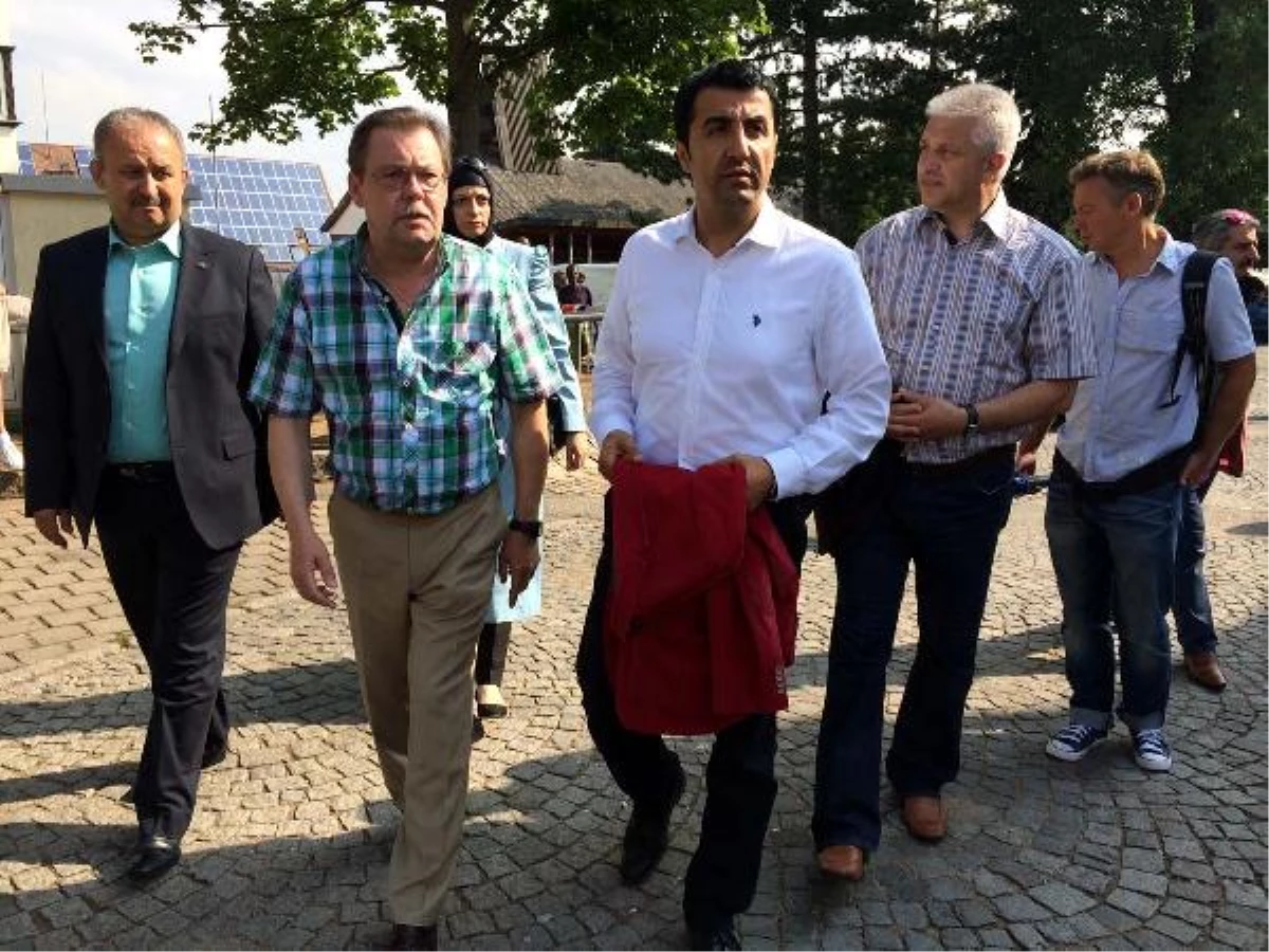 Milletvekili Taşdelen, Zindorf Mülteciler Kampını Ziyaret Etti