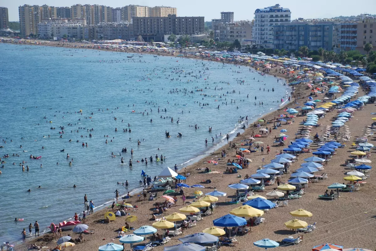 Mersin\'de Güneşli Hava