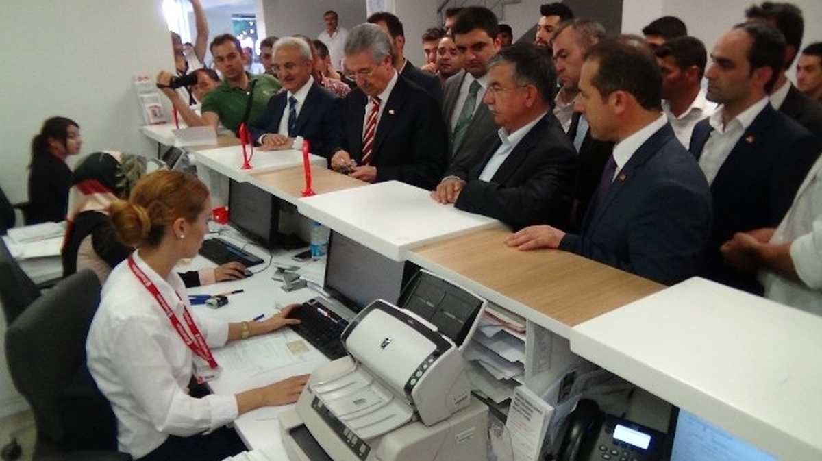 Bakan Yılmaz\'dan Erdoğan\'a 3 Bin TL\'lik Destek