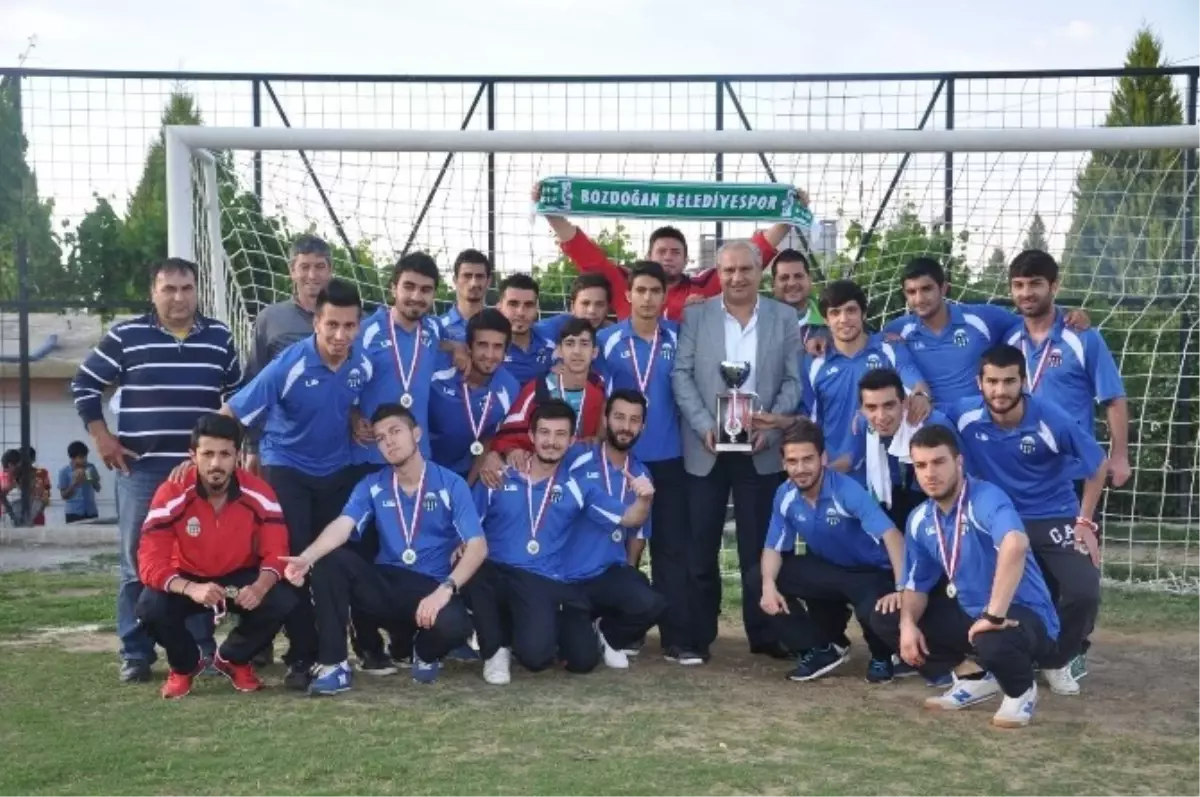 Bozdoğan Belediyespor Sahaya İniyor