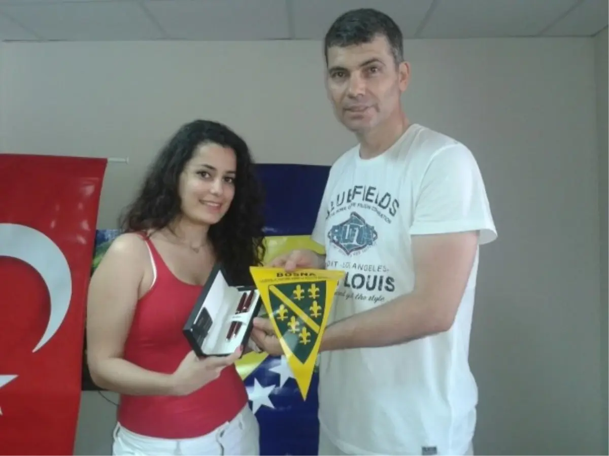 Hem Bayramlaştılar Hem de Başarıyı Ödüllendirdiler