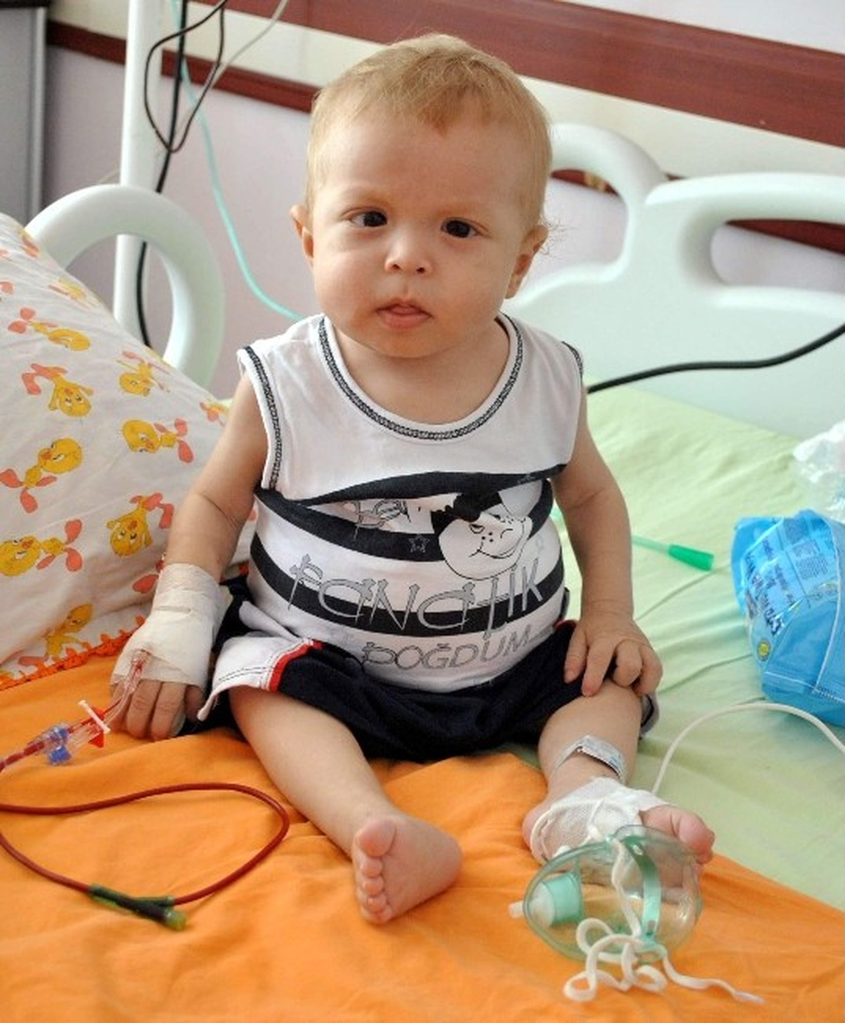 Minik Kaan Kendisine Uzanacak Yardım Elini Bekliyor
