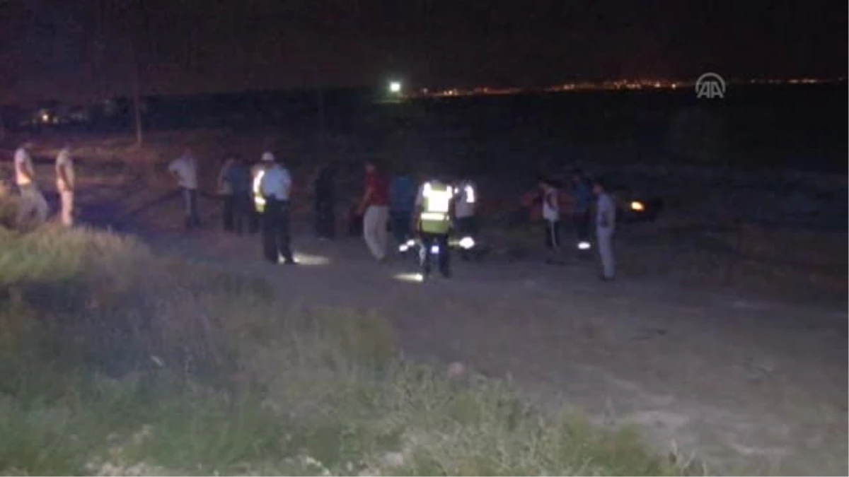 Konya\'da Otomobil Devrildi: 2 Ölü, 6 Yaralı