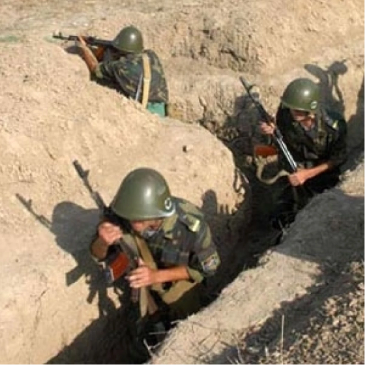Azerbaycan - Ermenistan Arasında Tehlikeli Çatışma: 9 Azeri Asker Öldü