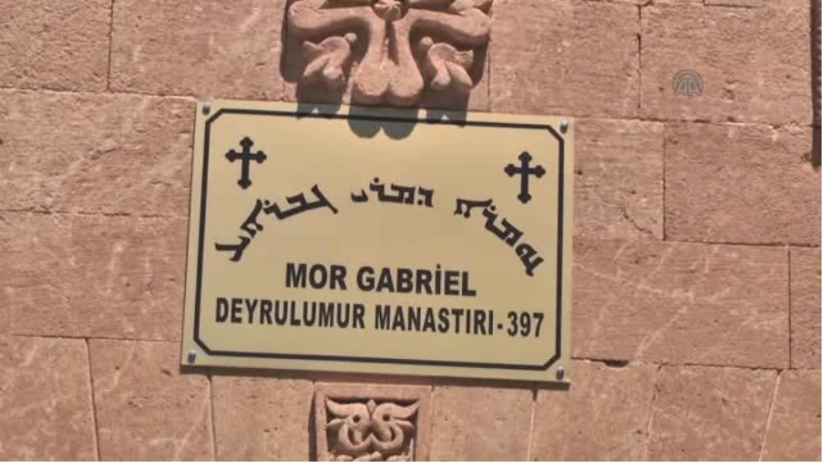 Bakan Şimşek, Mor Gabriel Manastırını ziyaret etti -