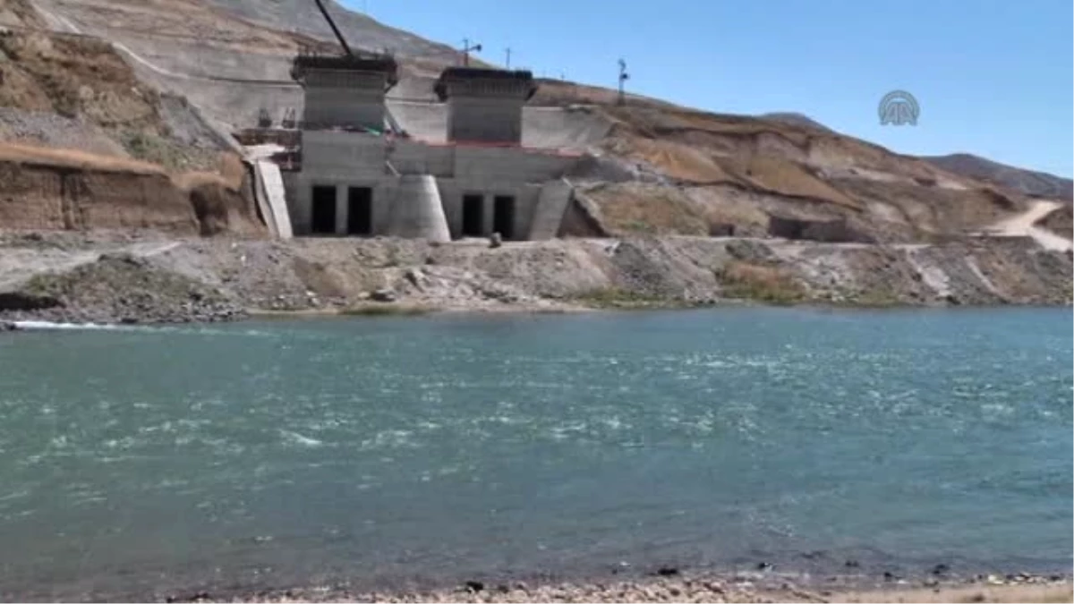 Baraj inşaatında çalışan işçi ölü bulundu -