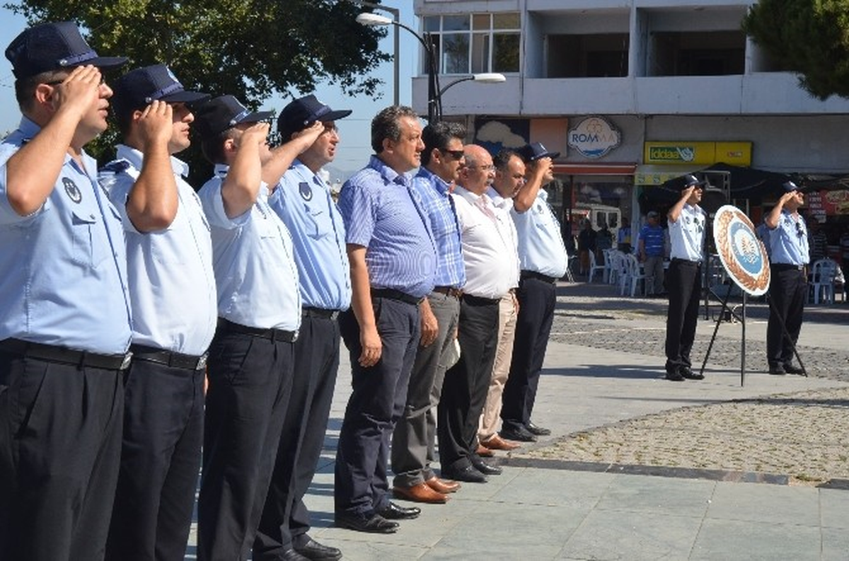 Dikili\'de Zabıta Haftası Kutlamaları Başladı