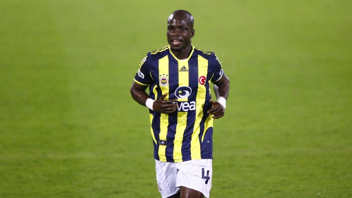 Fenerbahçe\'nin Eski Yıldızı Stephen Appiah Futbolu Bıraktı