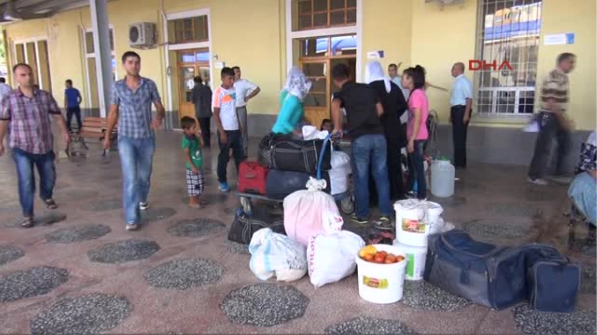 Fındık İşçileri Diyarbakır\'dan Trenle Yola Çıktı