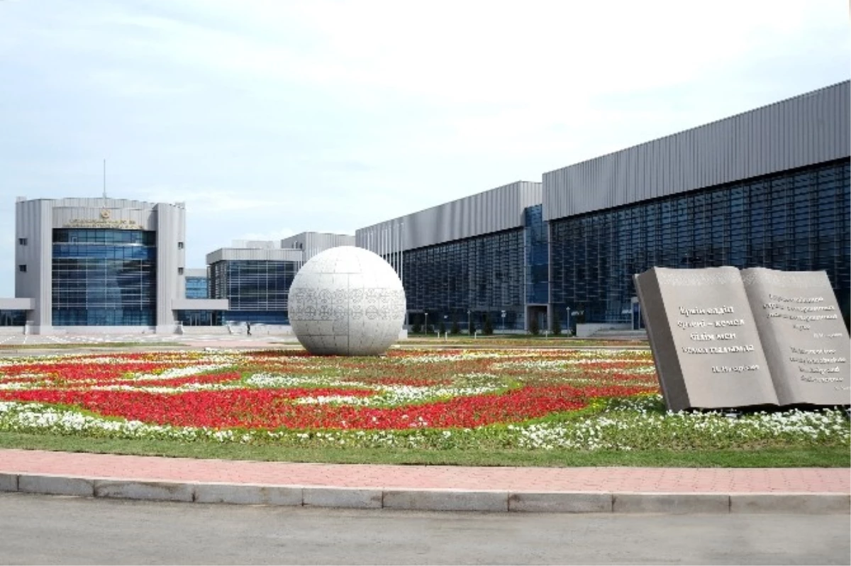 Kazakistan Milli Savunma Üniversitesi\'ne Atatürk Sınıfı Açıldı