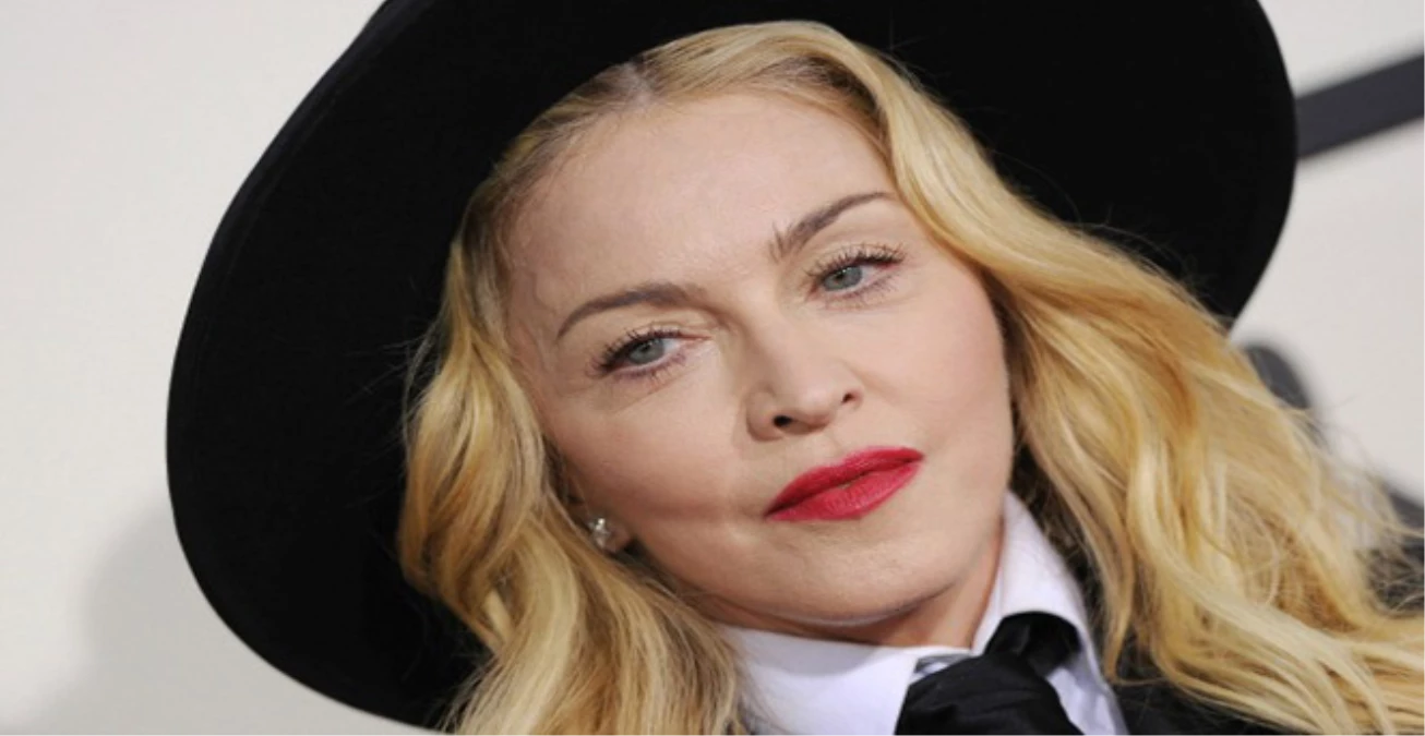 Madonna\'nın Barış Mesajı Sosyal Medyayı Karıştırdı