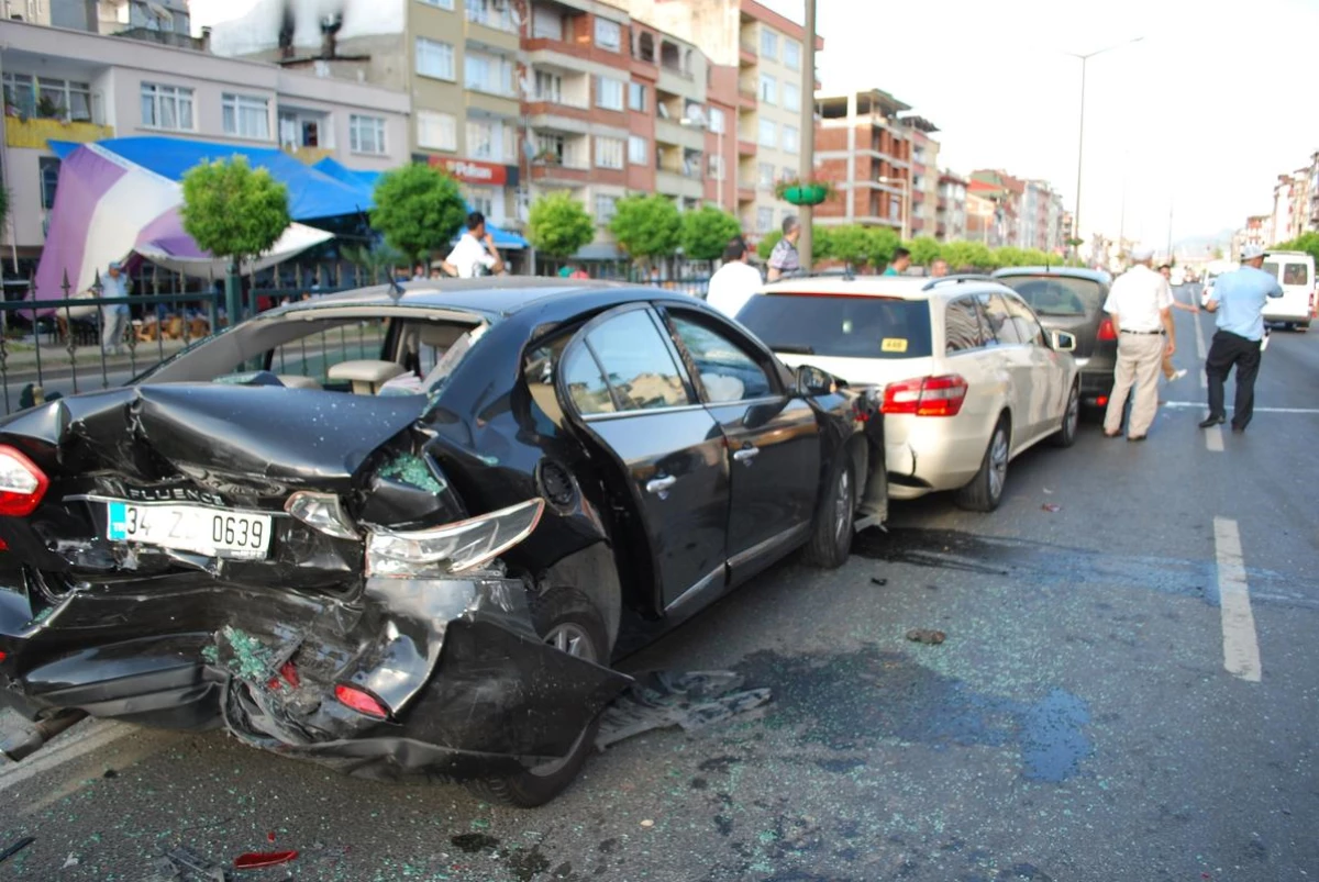 Ordu\'da Trafik Kazası: 5 Yaralı