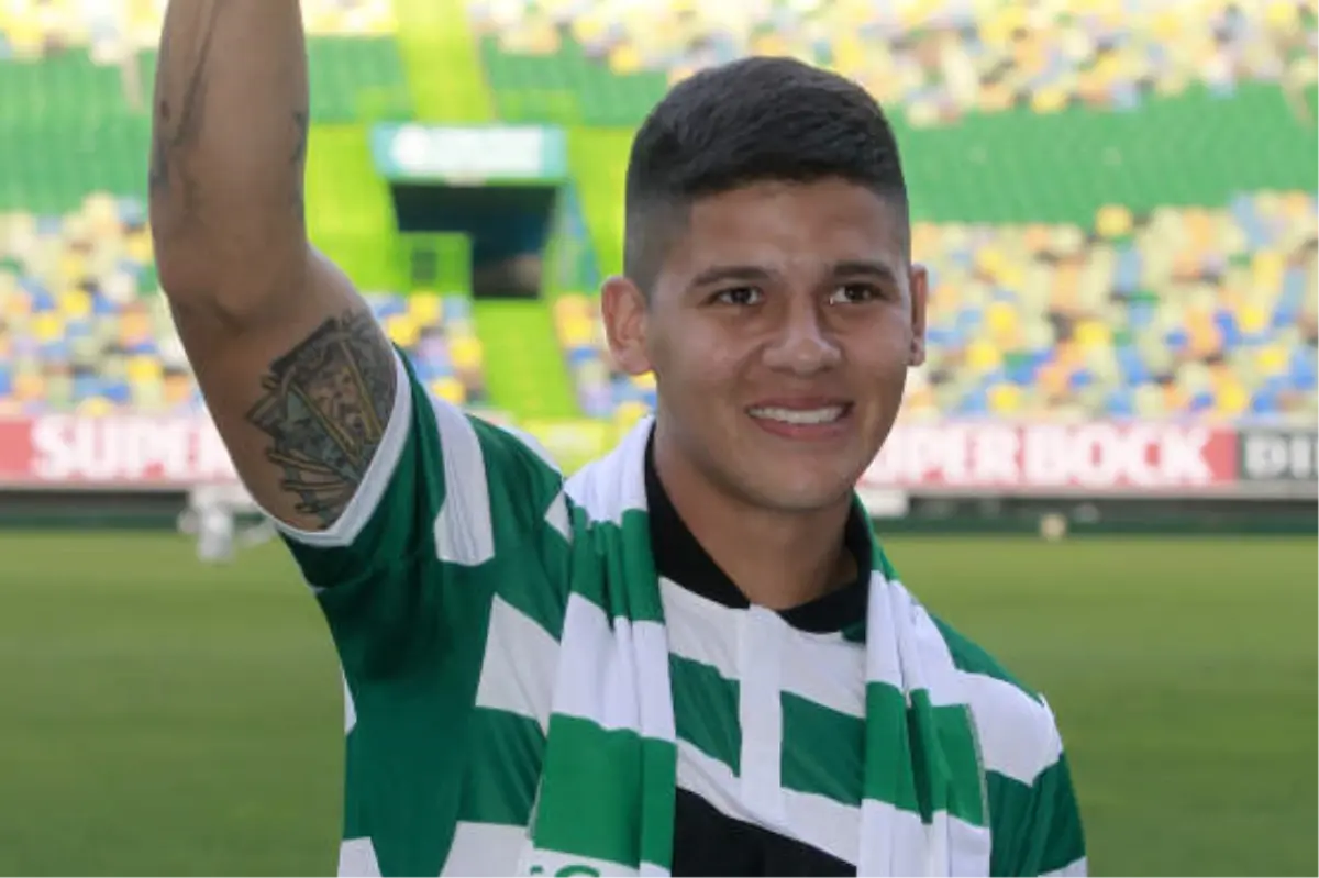 Southampton Marcos Rojo\'yu Transfer Etmek İstiyor